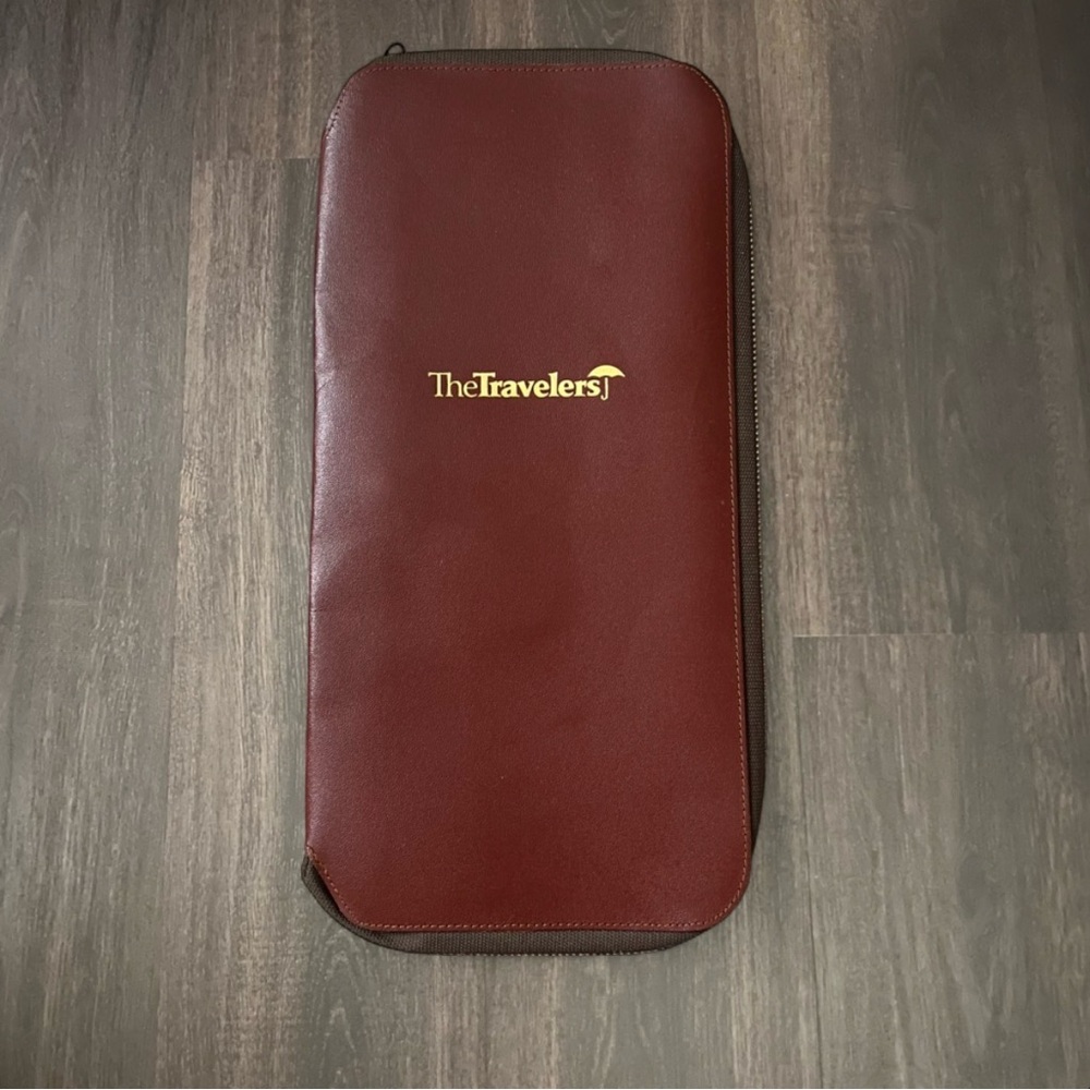 Travelers‎ Leather Zip Travel Organizer / Document Holder Brown